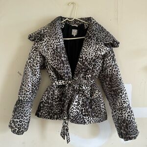 Guess by Marciano limited edition puffer jacket 🐆